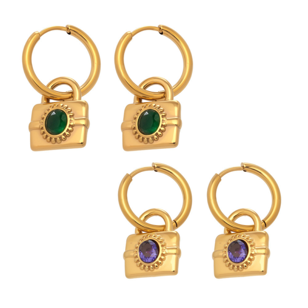 Diamond lock-shaped earrings in 18K gold