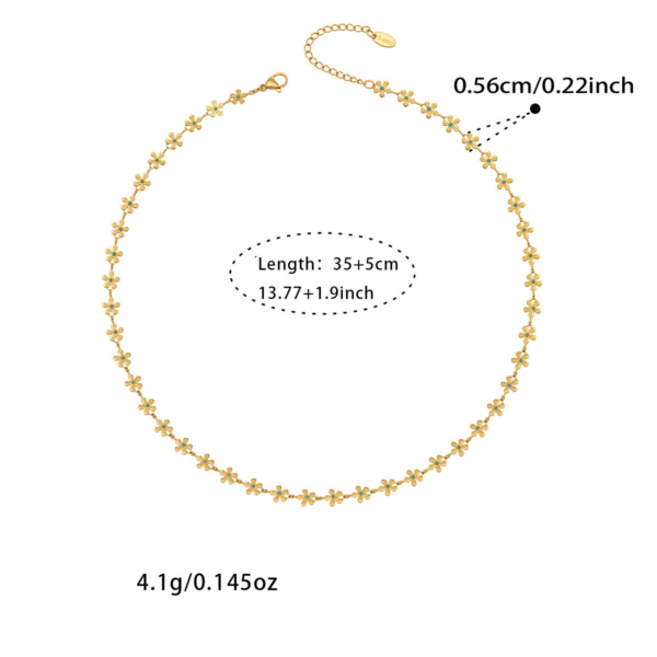 Small flower necklace in 18k gold