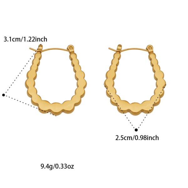 微信图片_20260225211956_267_2 Geometric U-shaped earrings in 18K gold